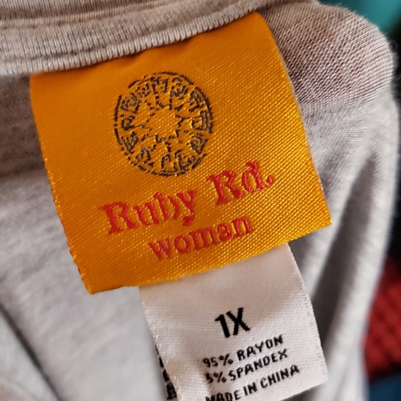 Laced snake print top - Picture 3 of 3